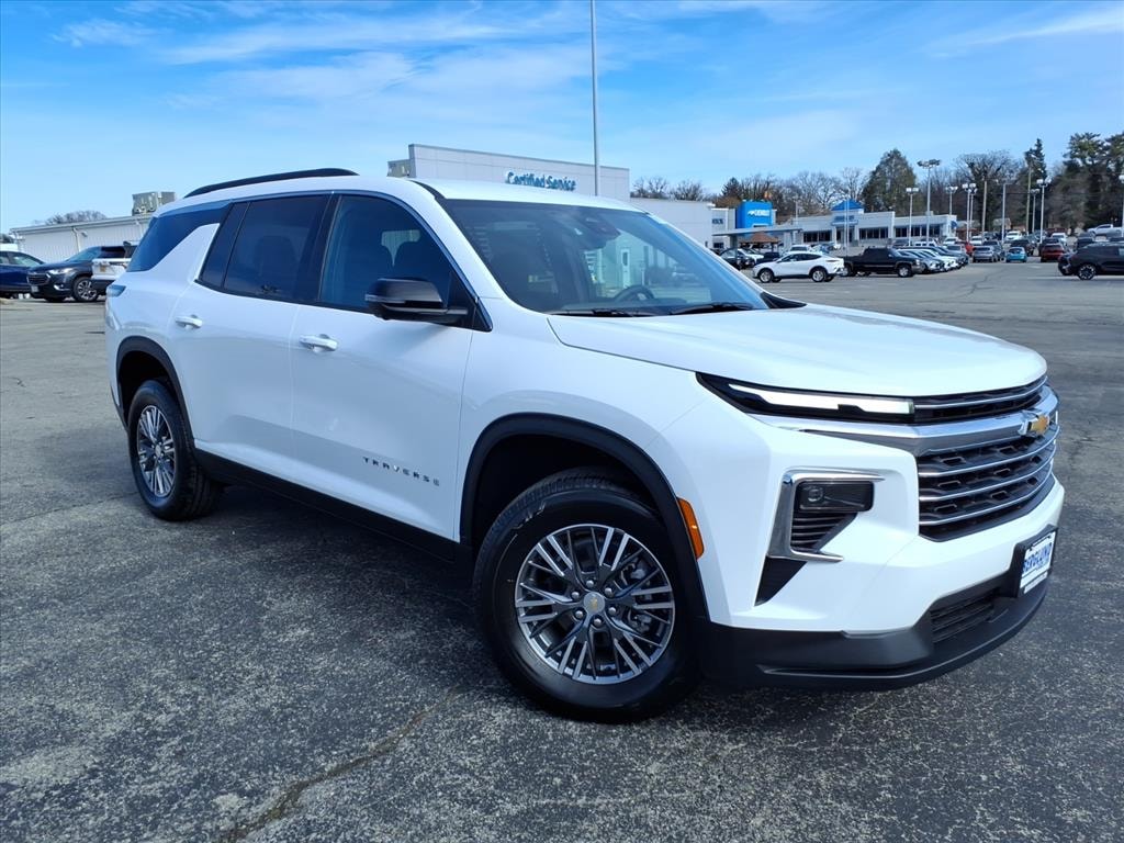 New 2026 Chevrolet Traverse LT SUV