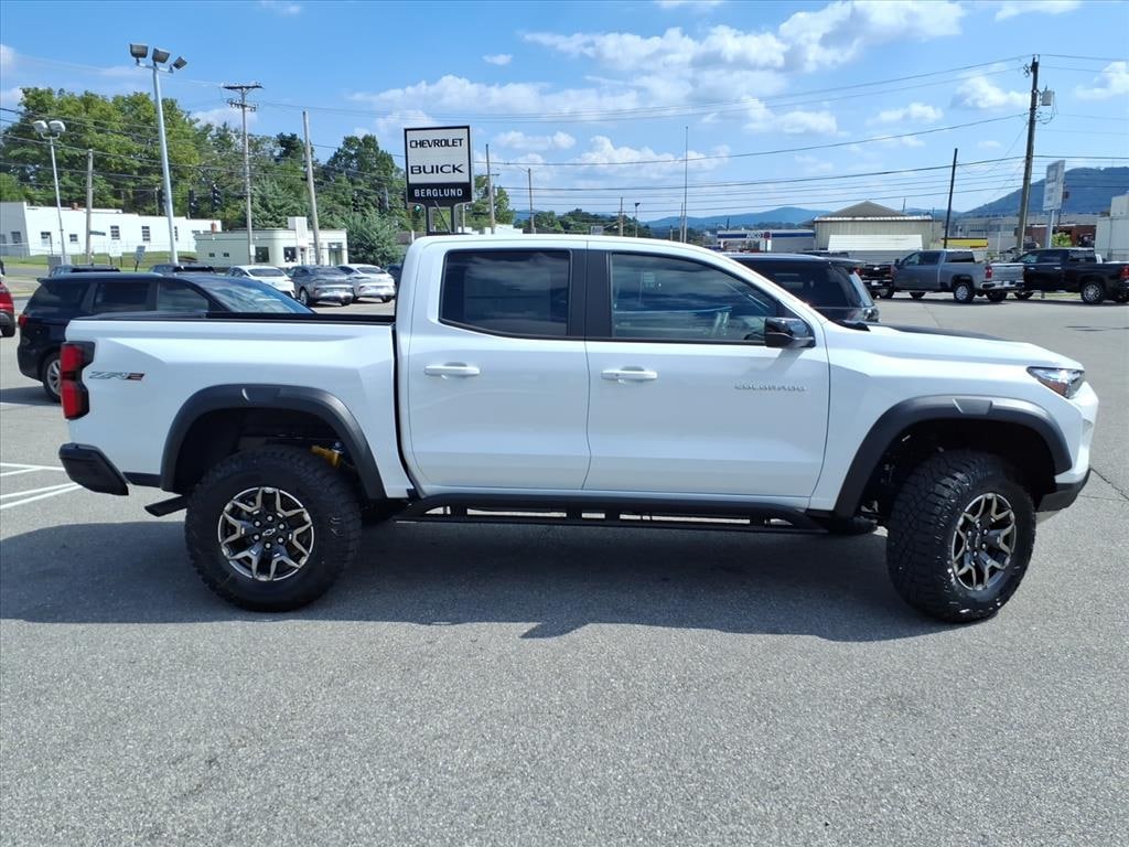 New 2026 Chevrolet Colorado ZR2 Truck