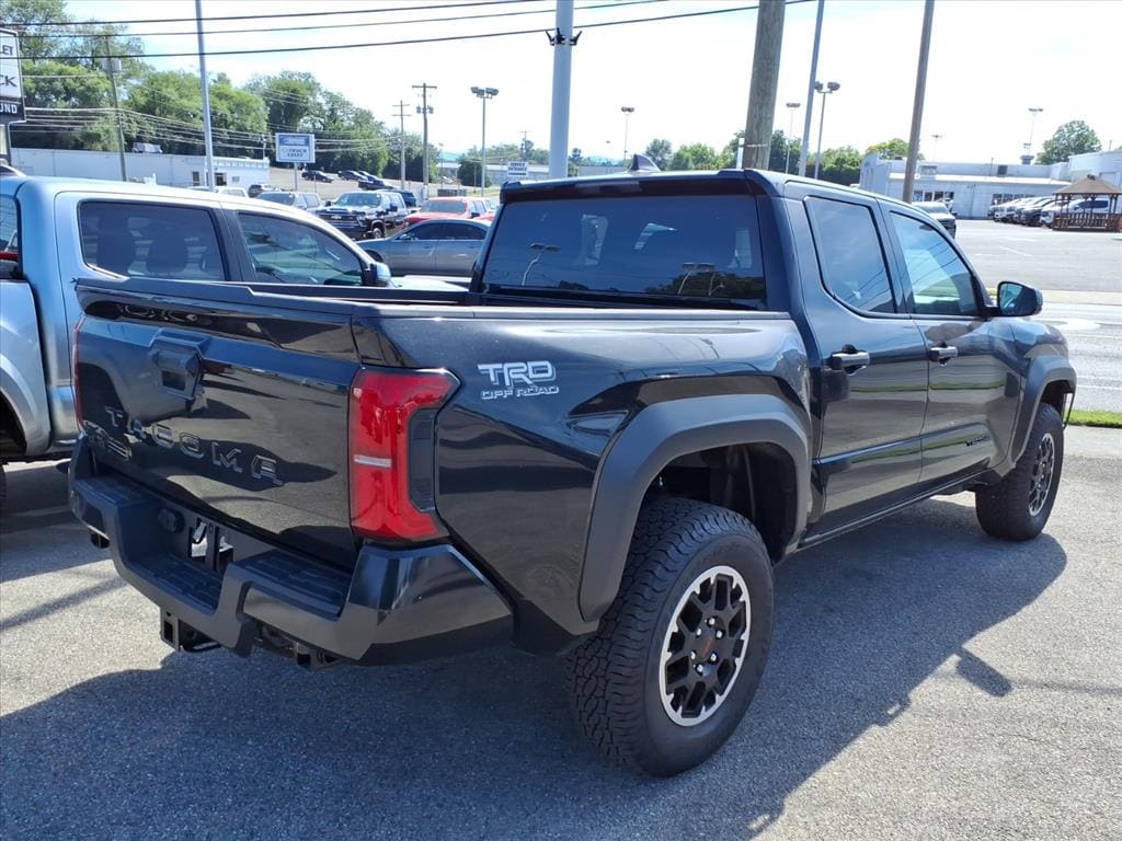 Used 2025 Toyota Tacoma TRD Off Road Truck