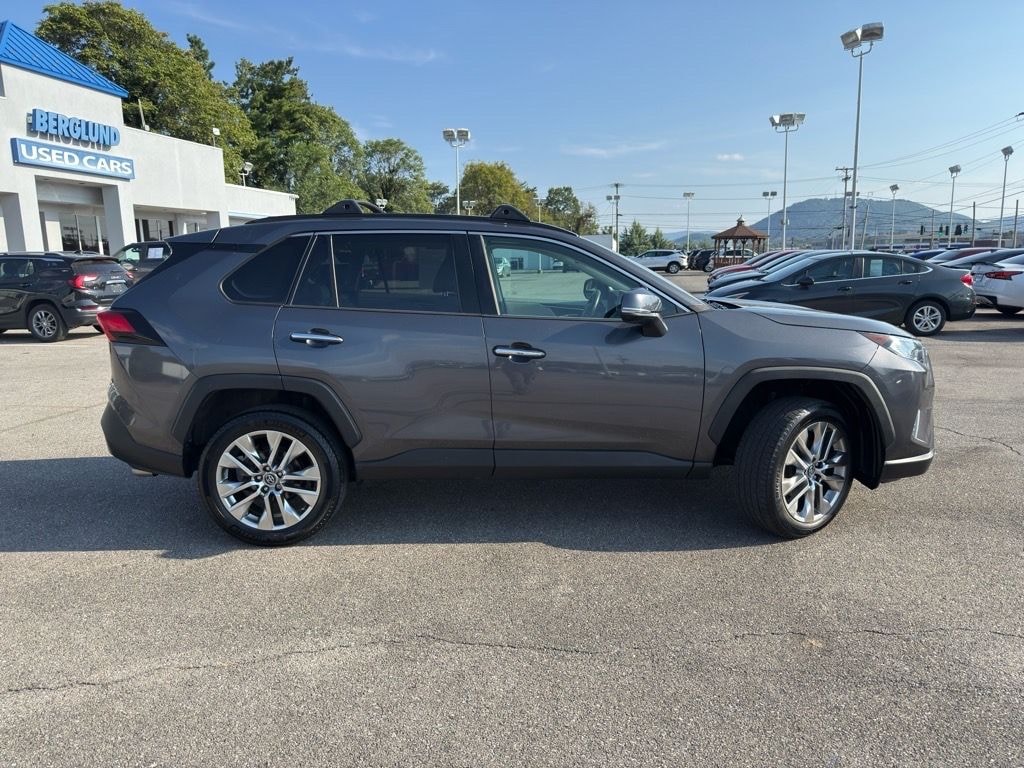 Used 2019 Toyota RAV4 Limited