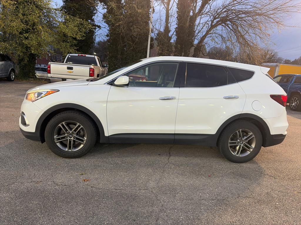 2018 Hyundai Santa Fe Sport Base photo 2