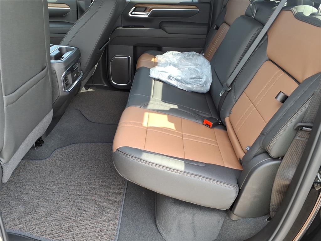 2026 Chevrolet Silverado 2500 HD High Country - Photo 10