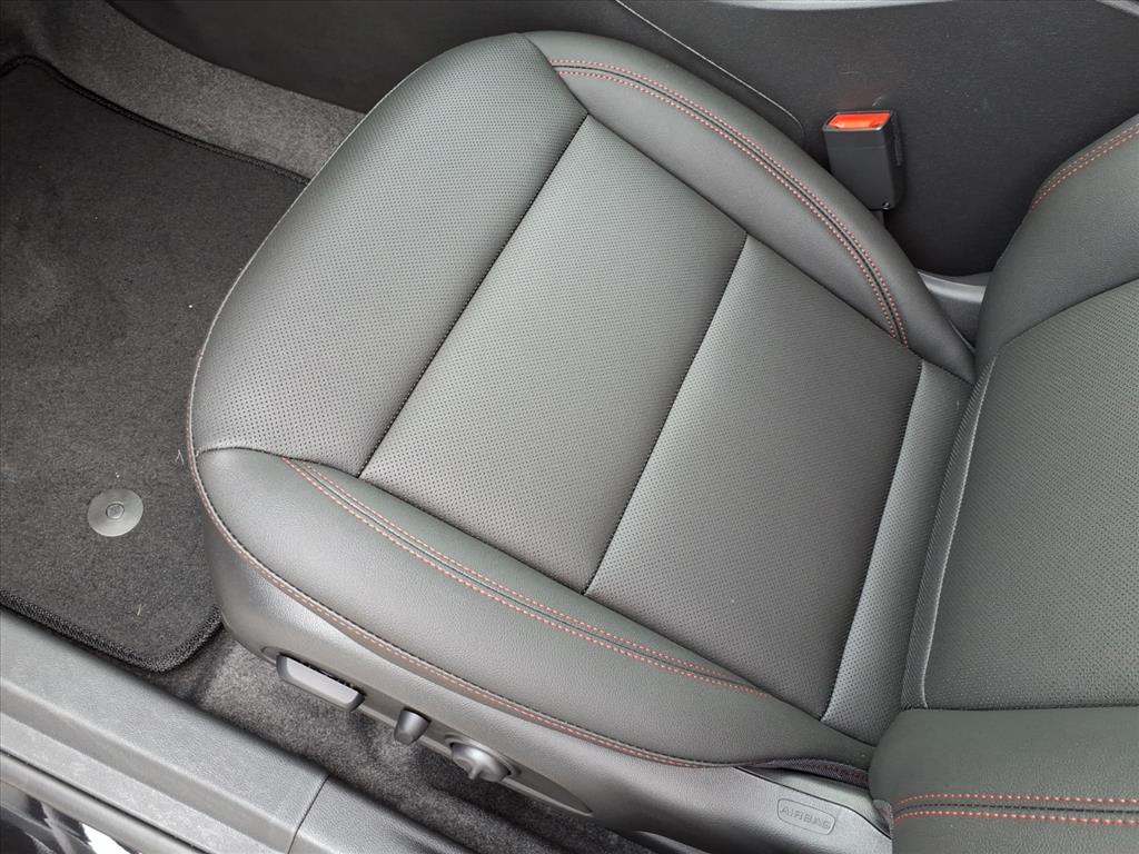 2026 Chevrolet Trax RS - Photo 15