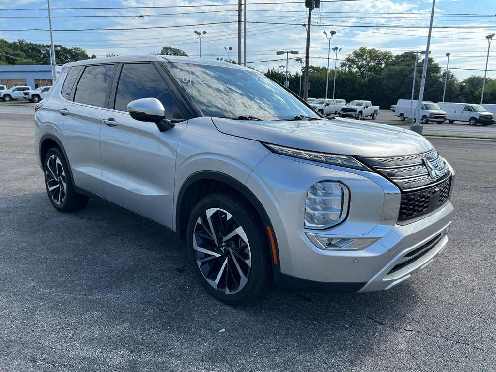 Used 2022 Mitsubishi Outlander SE 2.5 2WD SUV