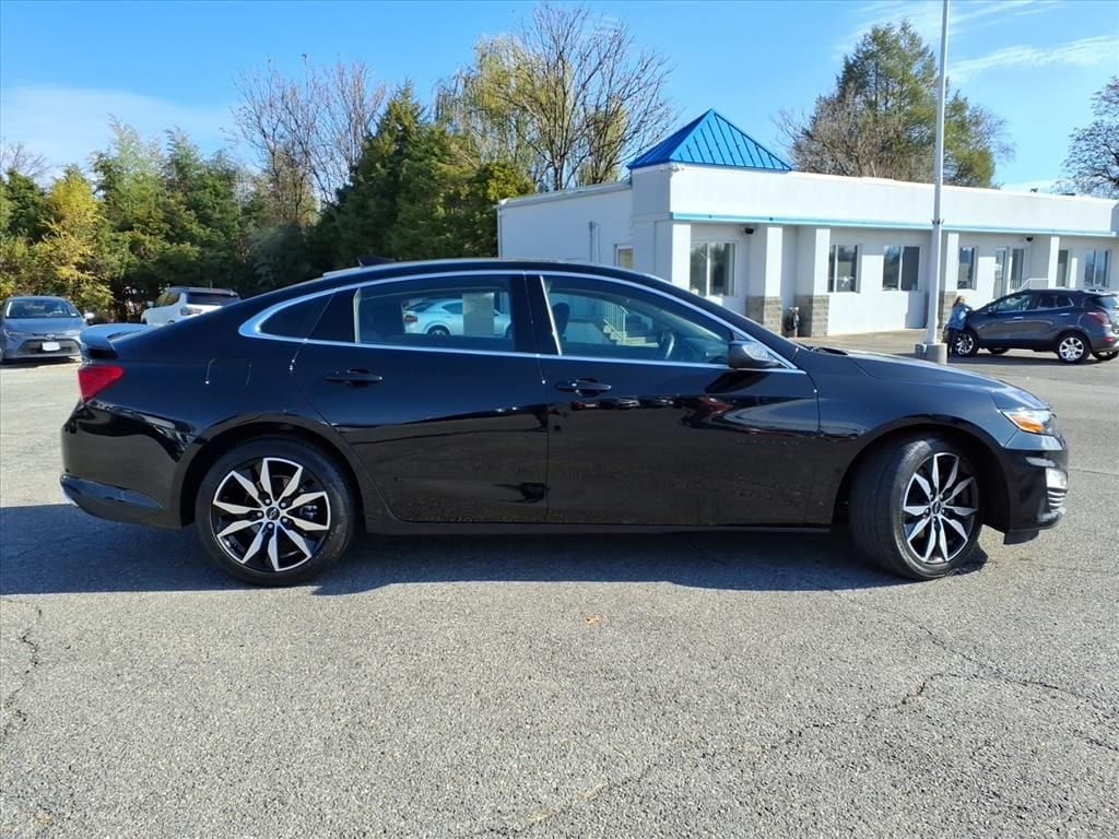 Used 2022 Chevrolet Malibu RS Car