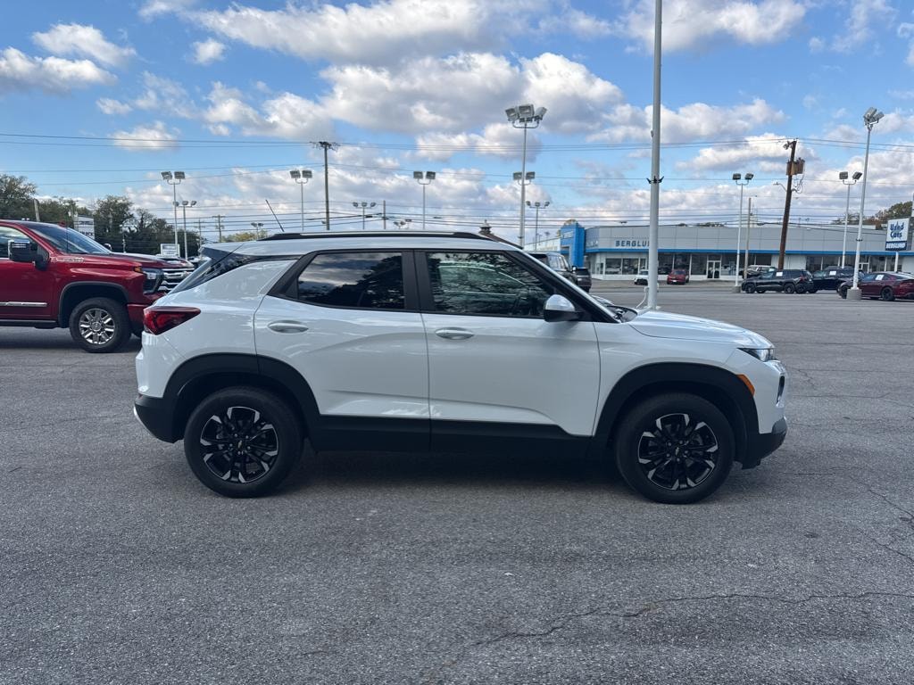Used 2023 Chevrolet Trailblazer LT SUV