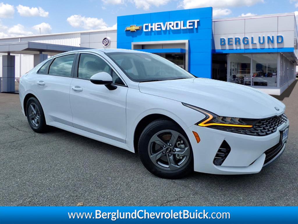 2021 Kia Optima LXS FWD's photo