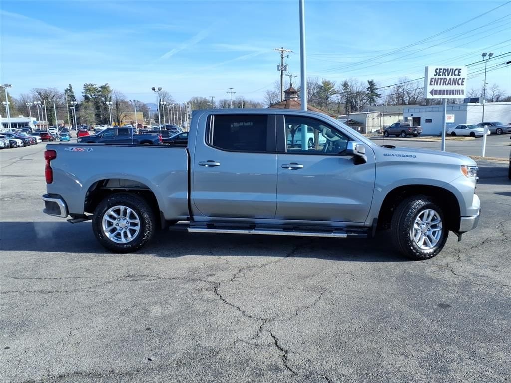 New 2026 Chevrolet Silverado 1500 LT Truck