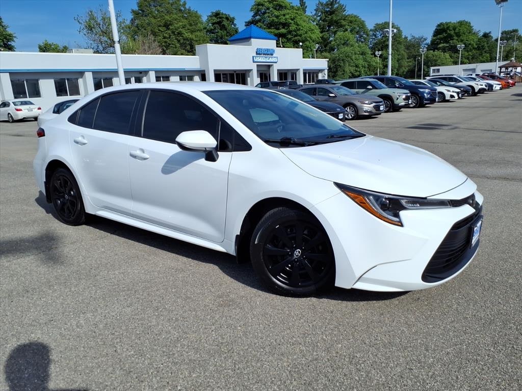 Used 2024 Toyota Corolla LE Sedan