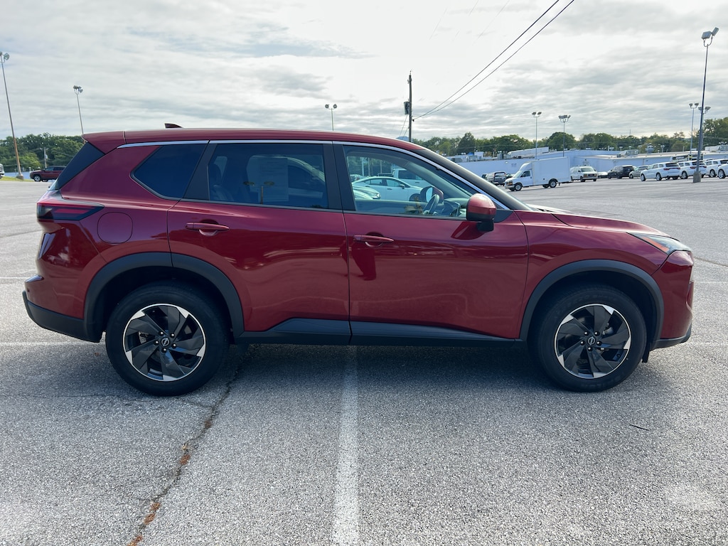 Used 2025 Nissan Rogue SV Intelligent AWD SUV