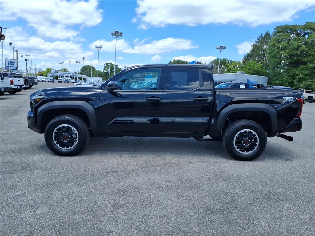 2025 Toyota Tacoma TRD Off Road - Photo 7