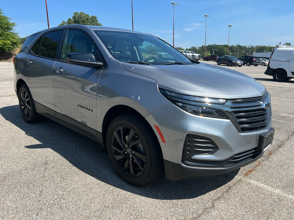 Used 2023 Chevrolet Equinox LS SUV