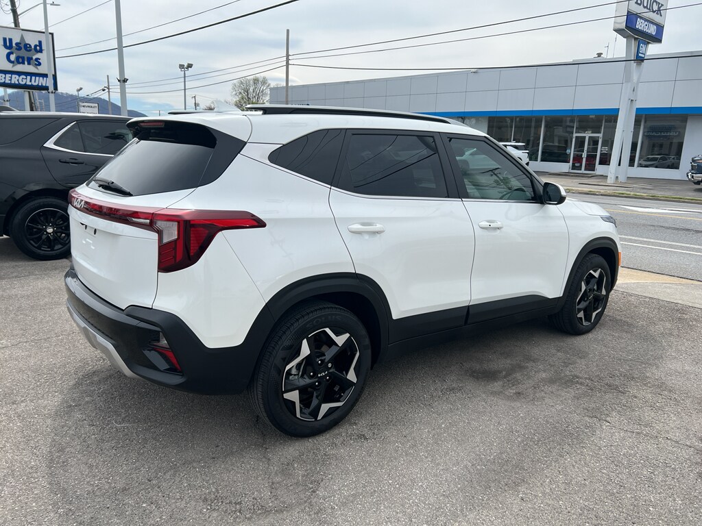 Used 2025 Kia Seltos EX