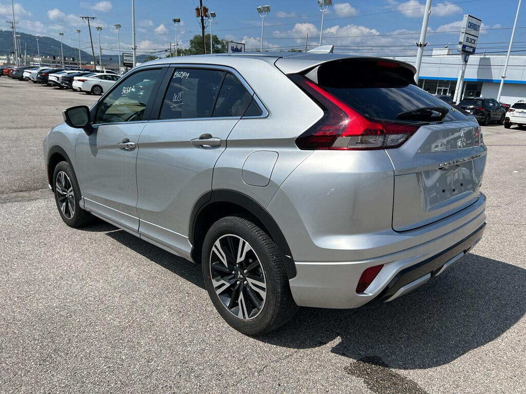 Used 2025 Mitsubishi Eclipse Cross SE