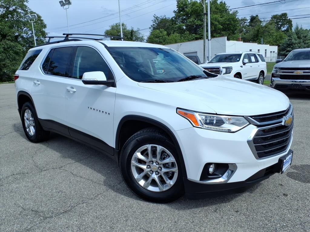 Used 2021 Chevrolet Traverse LT Leather SUV