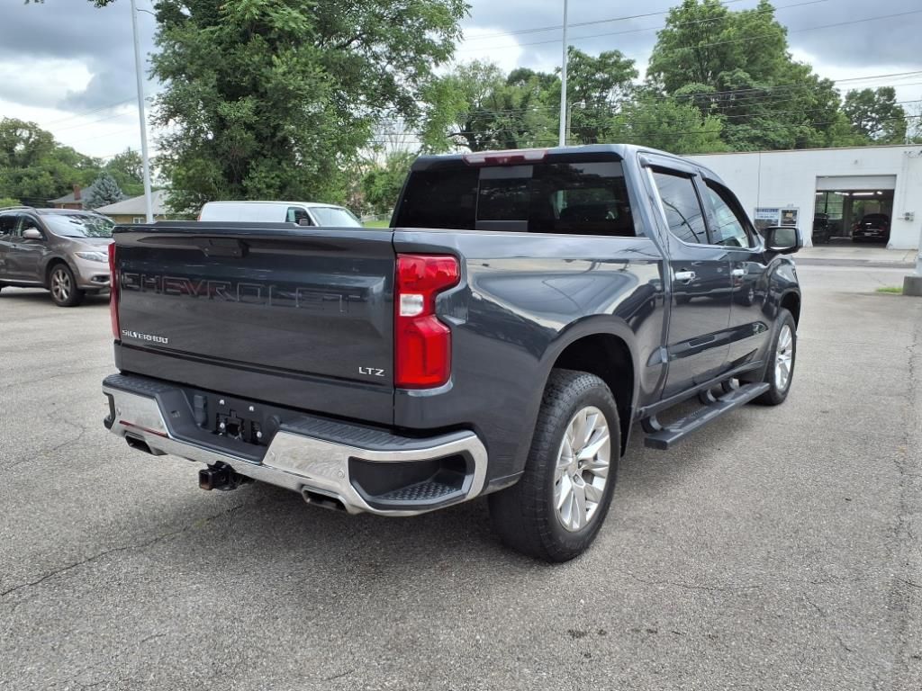 2022 Chevrolet Silverado 1500 LTZ photo 4