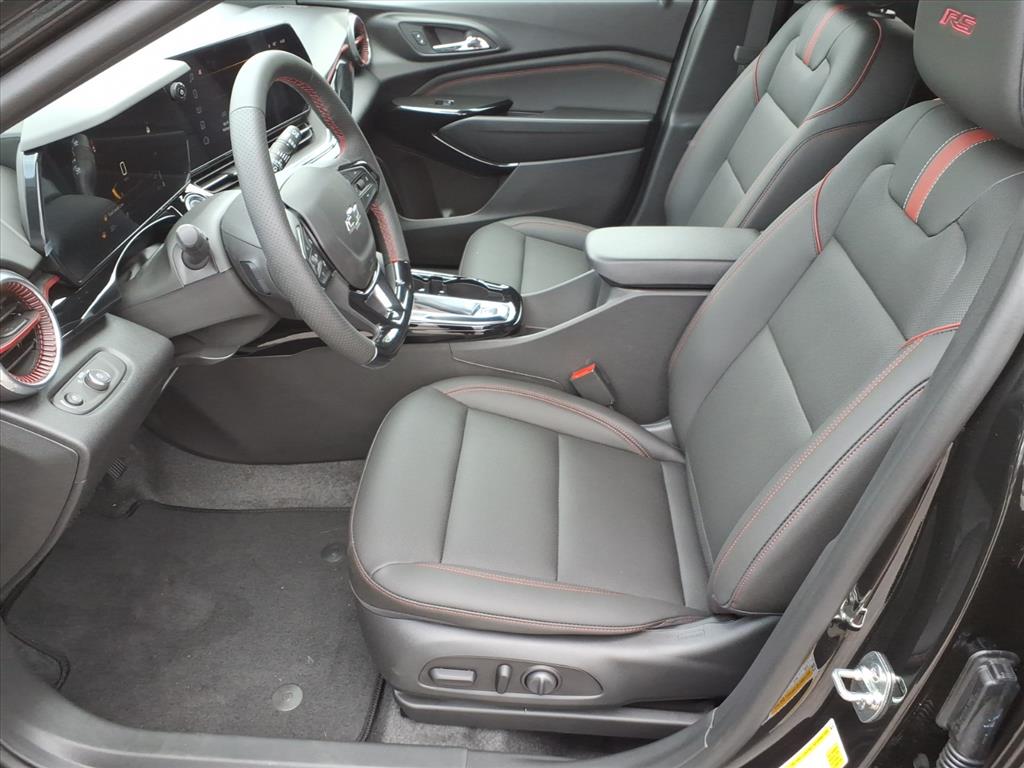 2026 Chevrolet Trax RS - Photo 9