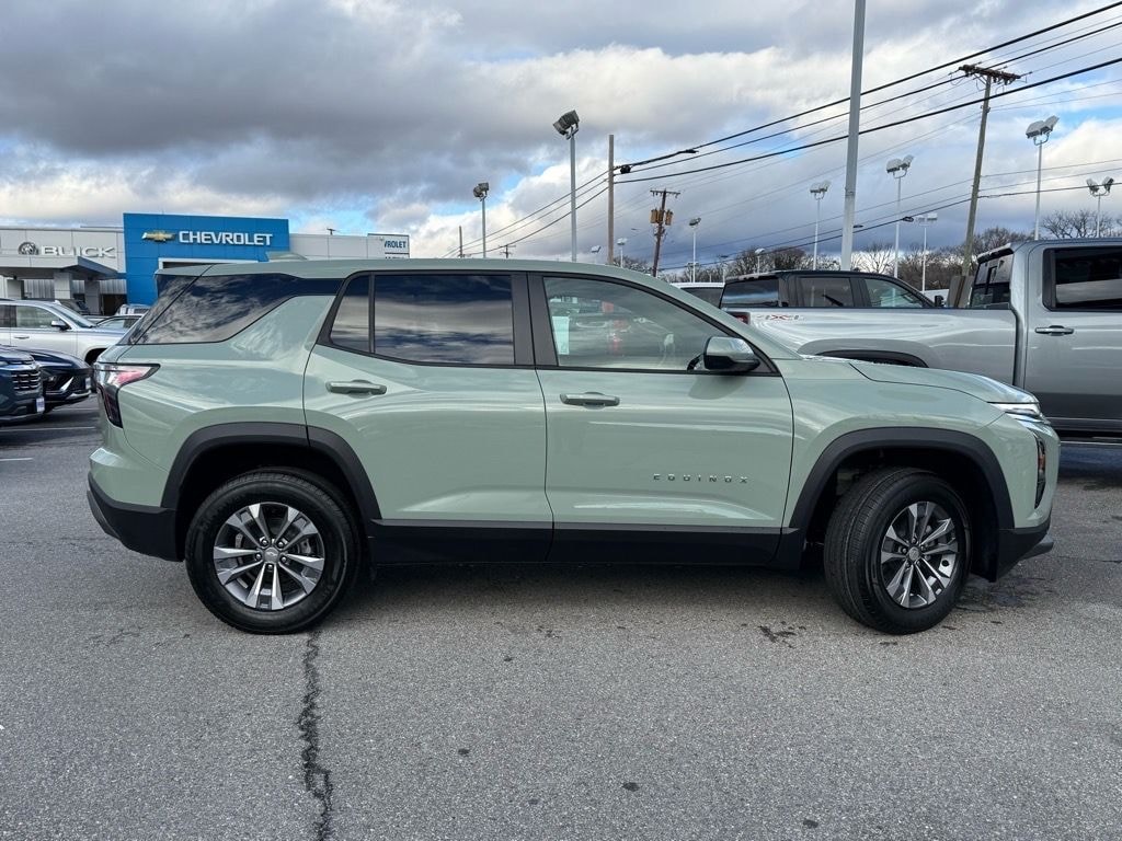 New 2026 Chevrolet Equinox LT SUV