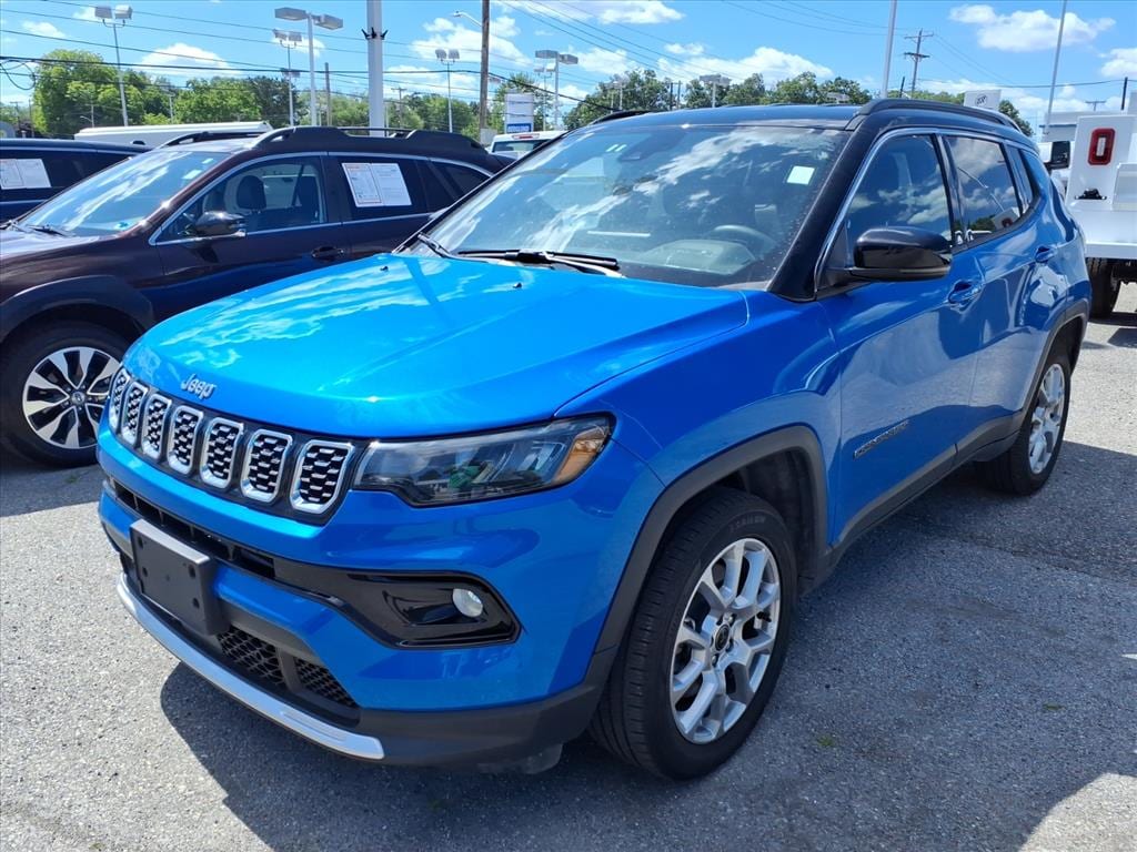 2025 Jeep Compass Limited 4X4's photo