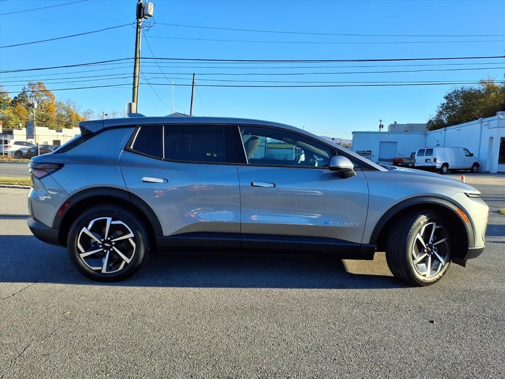 New 2026 Chevrolet Equinox EV LT SUV