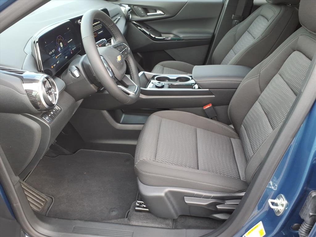 2026 Chevrolet Equinox LT - Photo 9