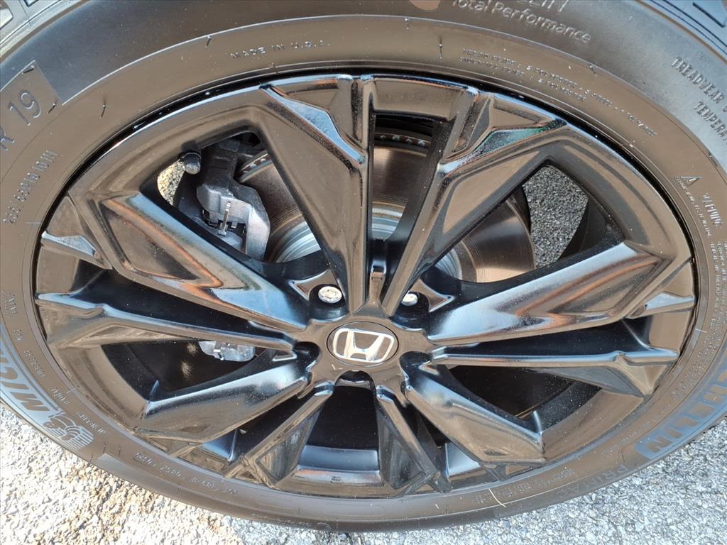2025 Honda CR-V Sport Touring - Photo 11