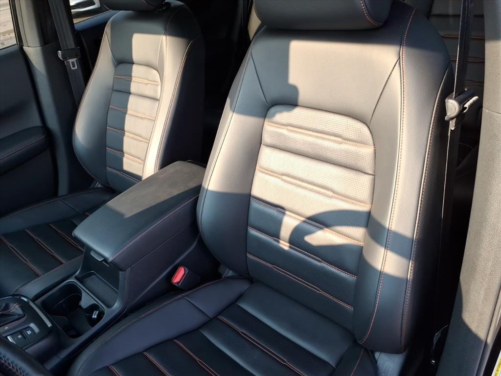 2025 Honda CR-V Sport Touring - Photo 18
