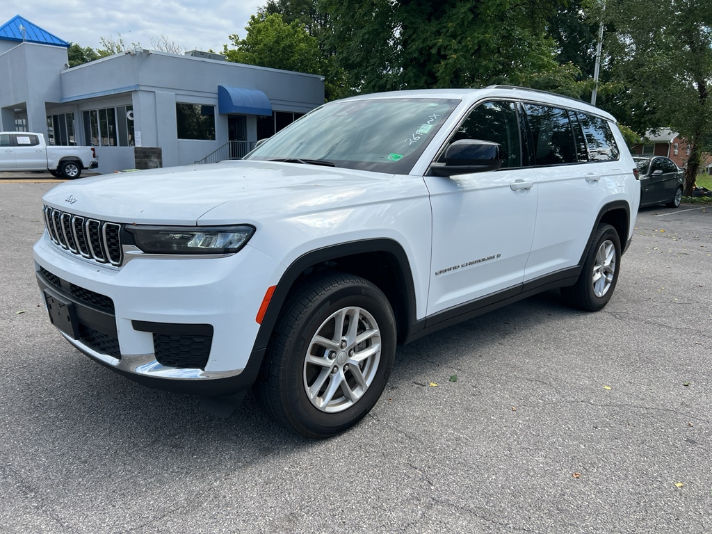 Used 2023 Jeep Grand Cherokee L Laredo