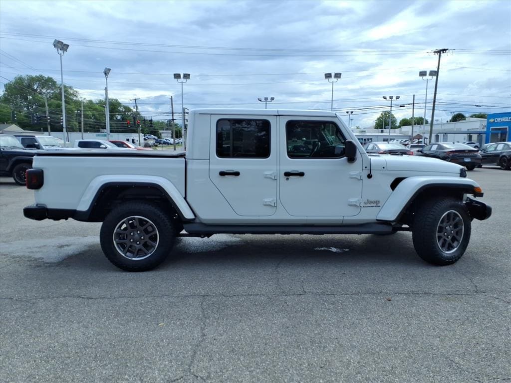 Used 2022 Jeep Gladiator Overland 4x4 Truck