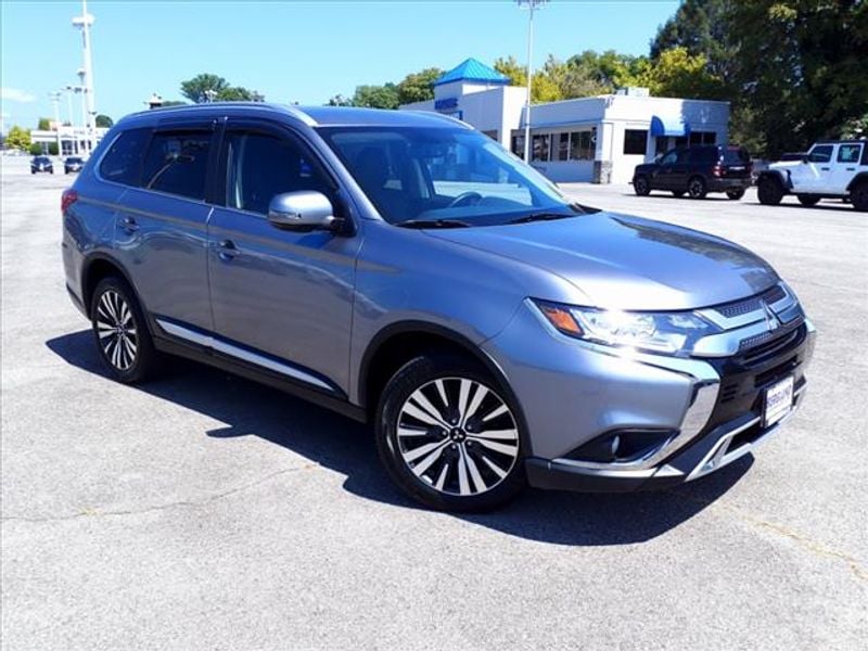 Used 2019 Mitsubishi Outlander SEL with VIN JA4AZ3A35KZ027188 for sale in Roanoke, VA