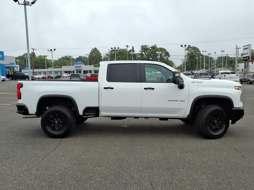 New 2026 Chevrolet Silverado 2500 HD ZR2 Truck