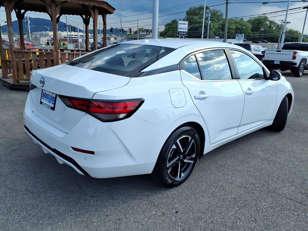 Used 2025 Nissan Sentra SV