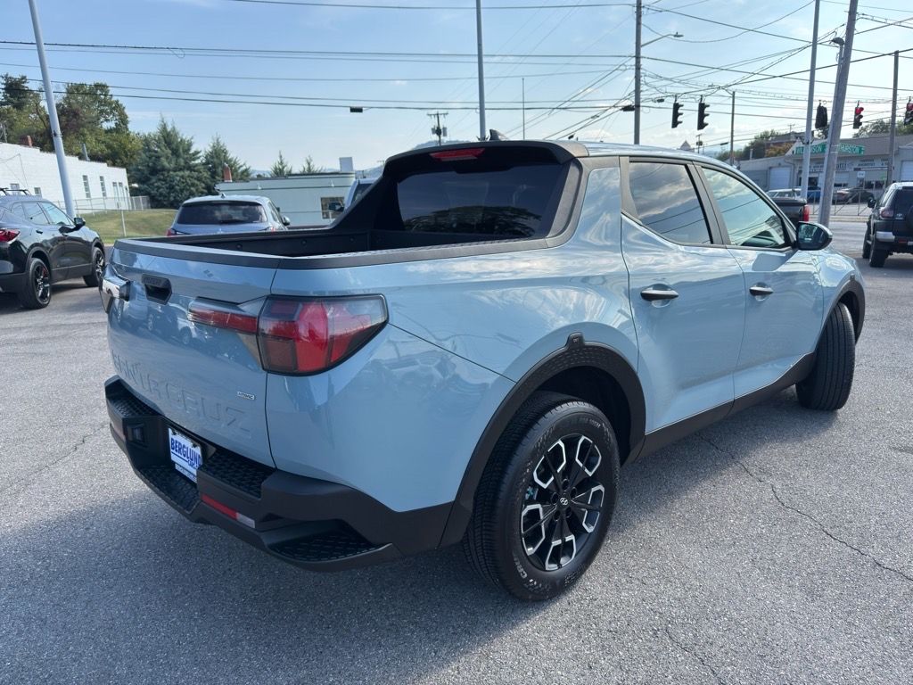 2022 Hyundai Santa Cruz SE photo 3