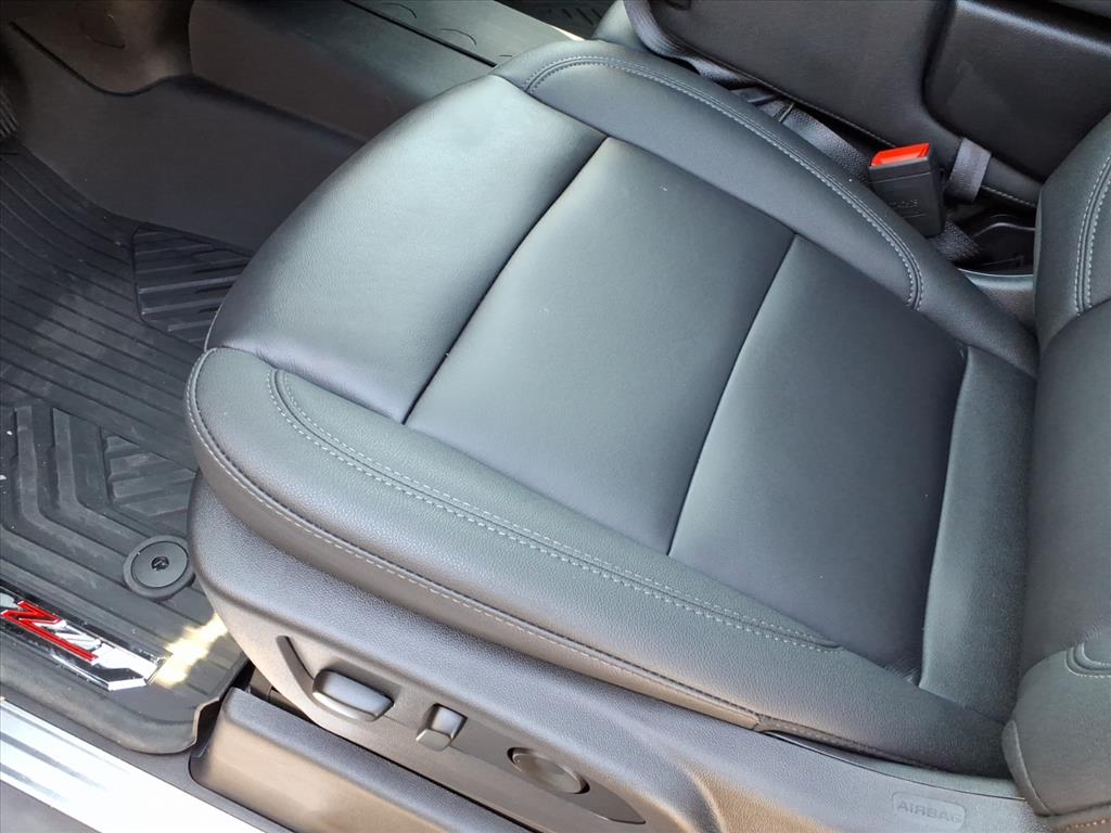 2026 Chevrolet Silverado 1500 LT - Photo 12