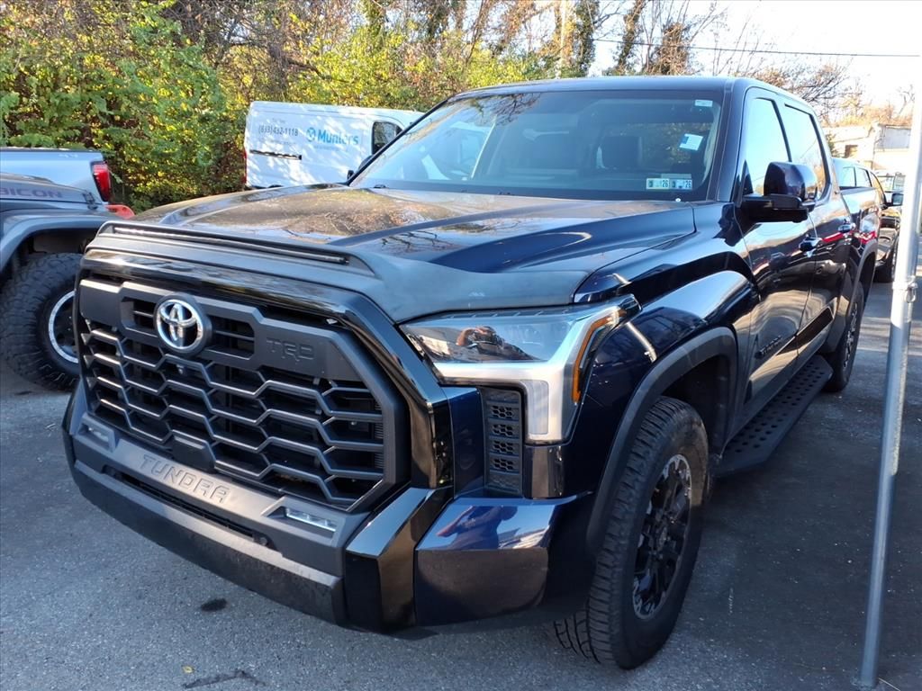 2022 Toyota Tundra SR5 photo 3