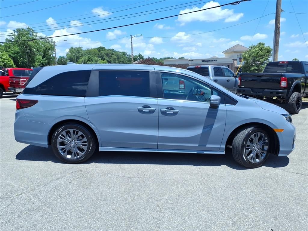 Used 2026 Honda Odyssey Touring Passenger Van