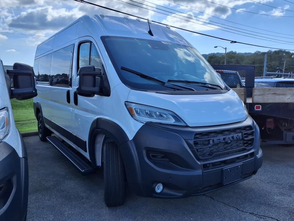 New 2024 Ram ProMaster PROMASTER 2500 SLT+ WINDOW VAN HIGH ROOF 159' WB Cargo Van
