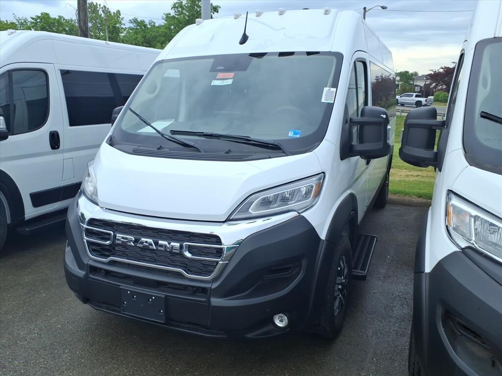 New 2026 Ram ProMaster PROMASTER 2500 SLT+ WINDOW VAN HIGH ROOF 159' WB Cargo Van