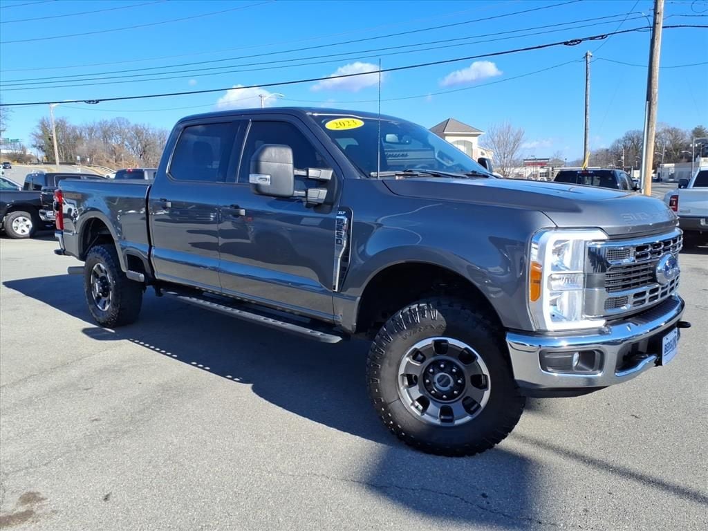 2023 Ford F-250 Super Duty XLT's photo