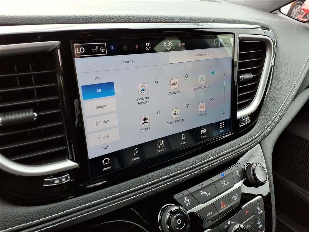 2026 Chrysler Pacifica Select - Photo 22