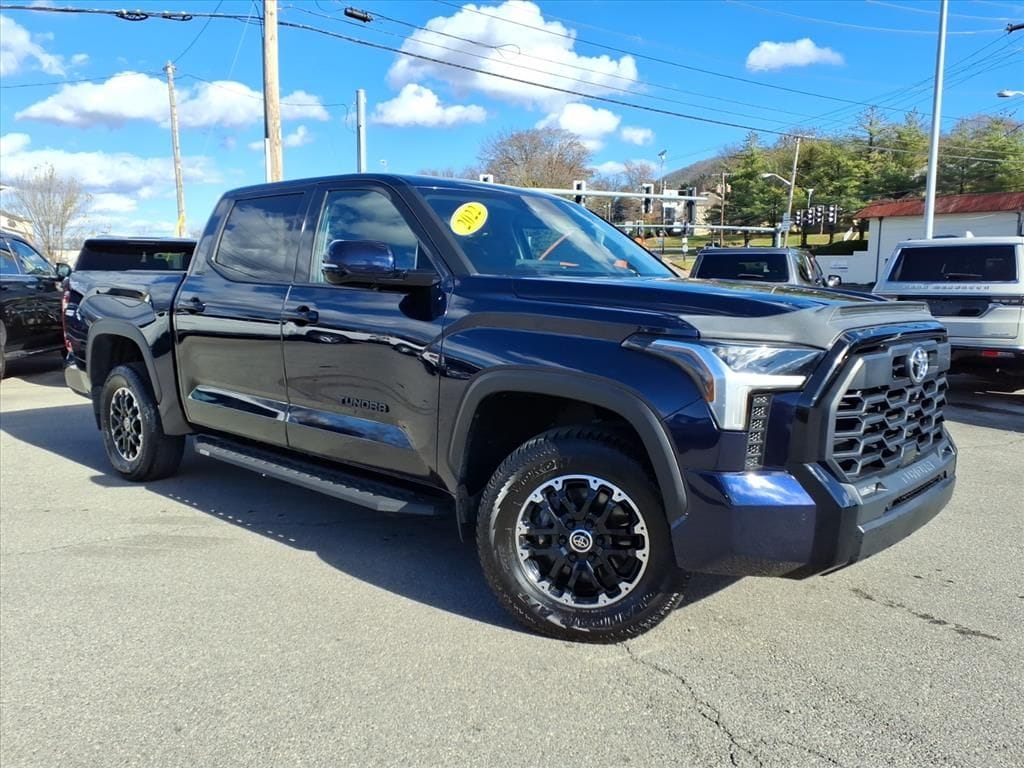 Used 2022 Toyota Tundra SR5 Crew Cab