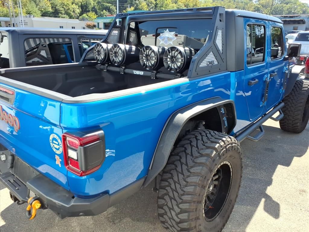 2021 Jeep Gladiator Mojave photo 2
