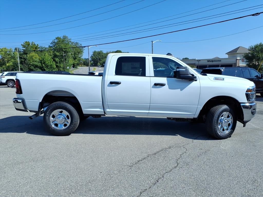 New 2026 Ram 2500 TRADESMAN CREW CAB 4X4 6'4 BOX Pickup