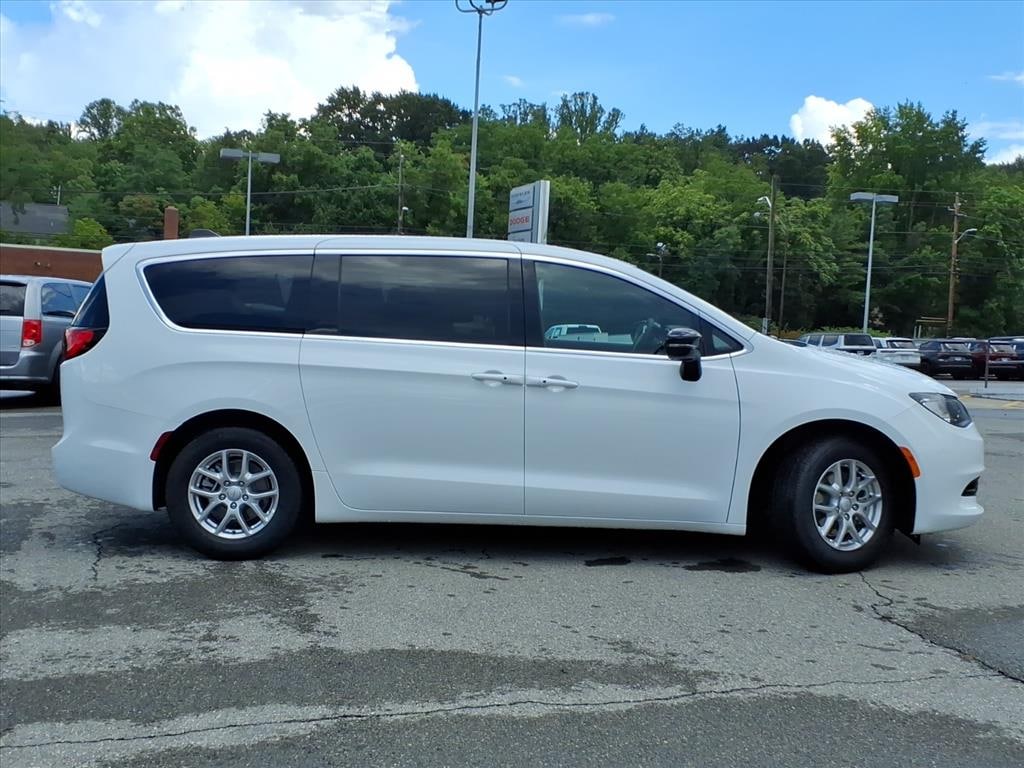 New 2027 Chrysler Pacifica LX Passenger Van