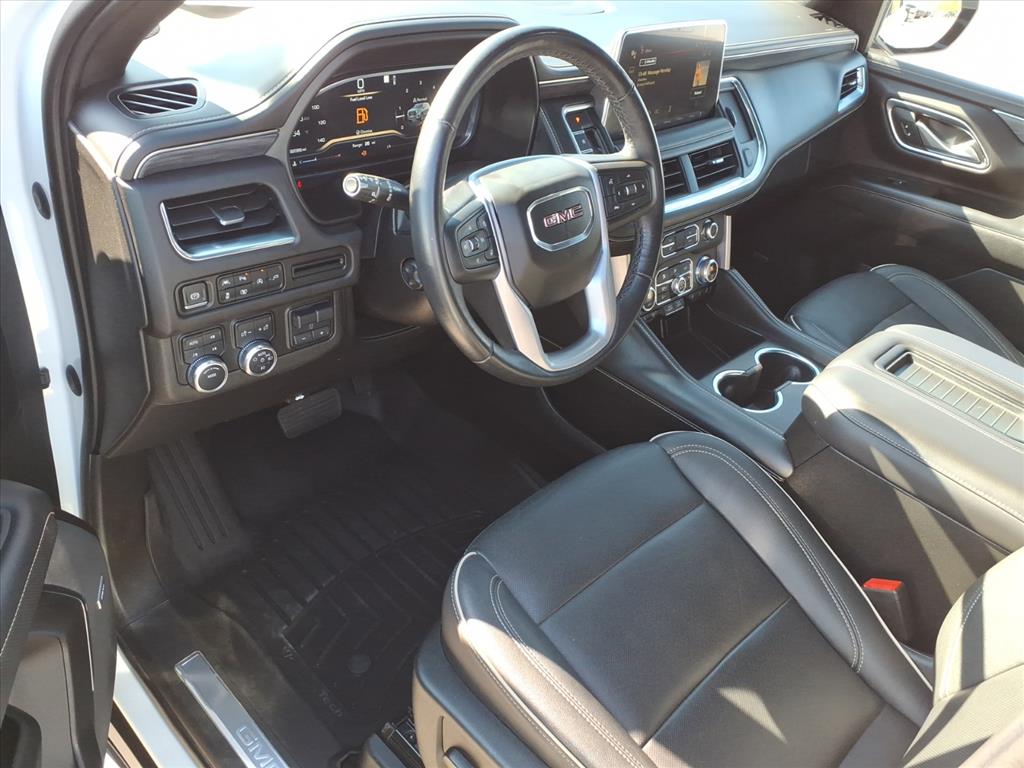 2022 GMC Yukon SLT - Photo 15