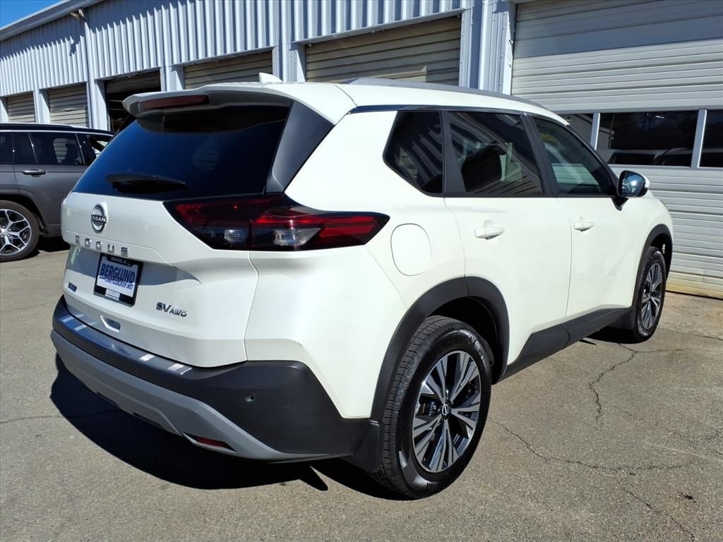 Used 2023 Nissan Rogue SV Sport Utility