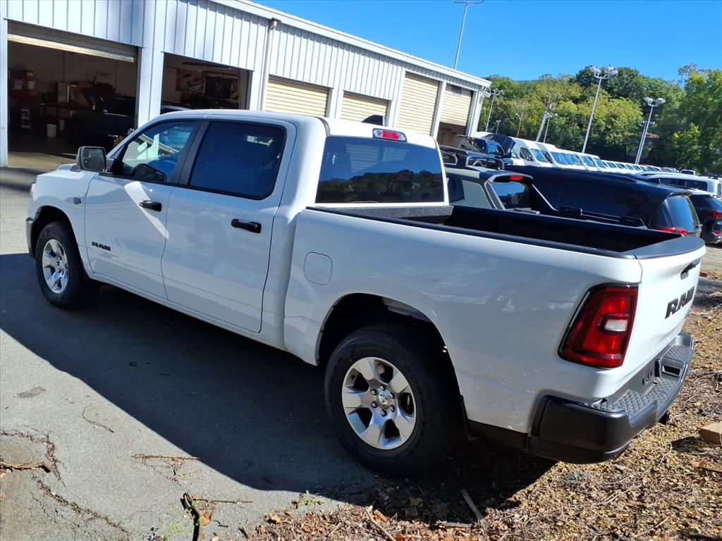 New 2027 Ram 1500 TRADESMAN CREW CAB 4X4 5'7 BOX Pickup