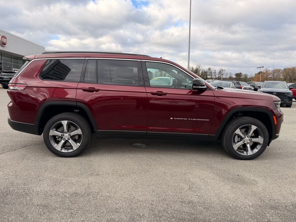 New 2025 Jeep Grand Cherokee L LIMITED 4X4 Sport Utility