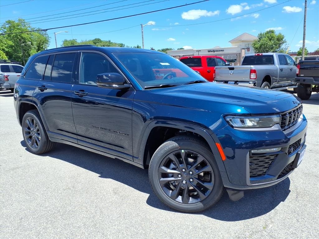 New 2026 Jeep Grand Cherokee LIMITED RESERVE 4X4 Sport Utility
