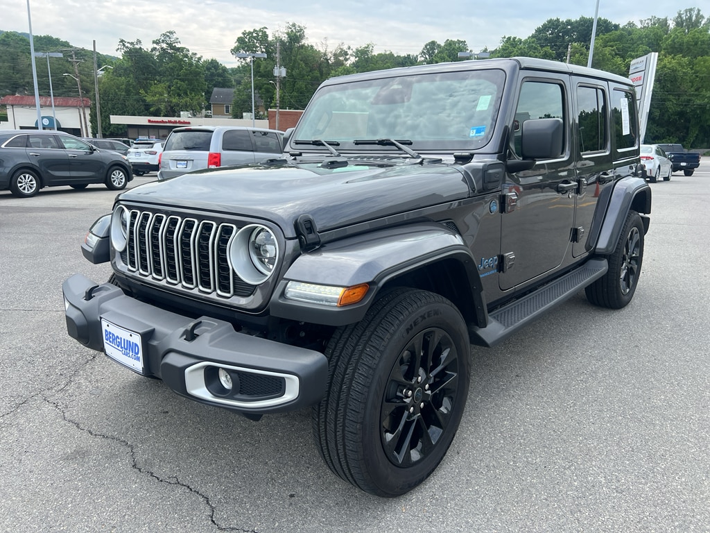 Used 2025 Jeep Wrangler 4xe Sahara Sport Utility